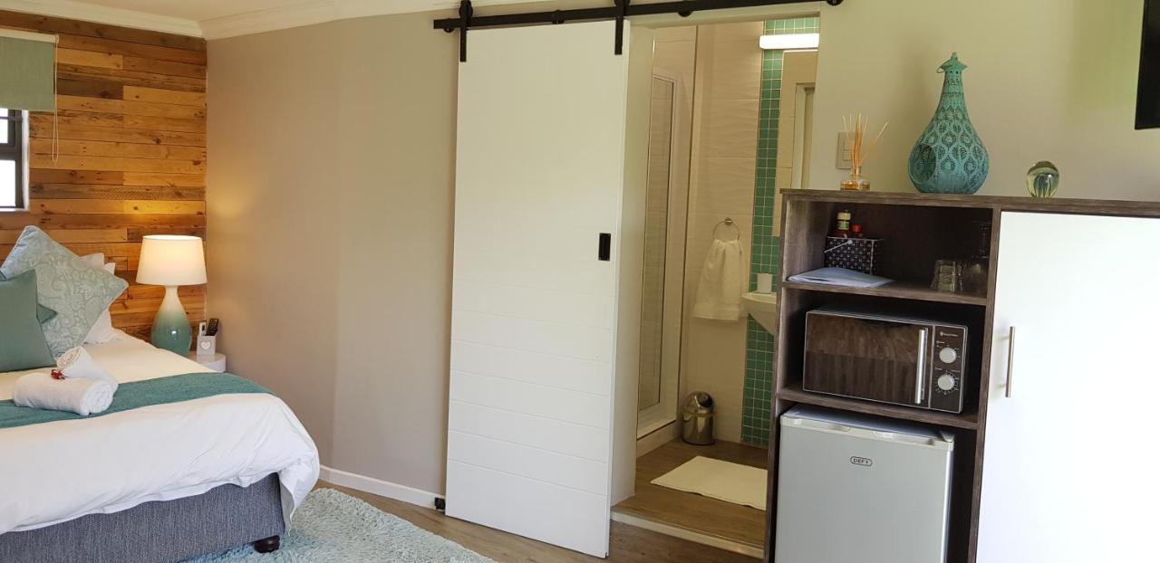 The Hillcrest Guesthouse อีสต์ลอนดอน ภายนอก รูปภาพ